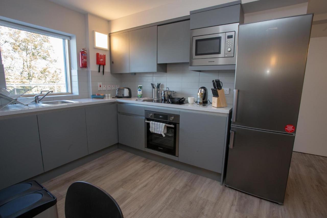 Swuite Dublin Apartment Bagian luar foto