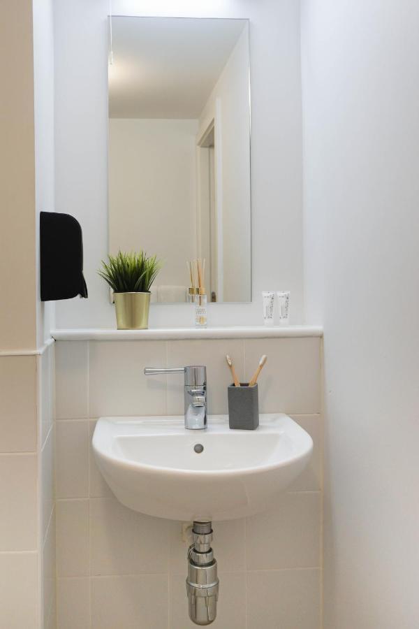 Swuite Dublin Apartment Bagian luar foto