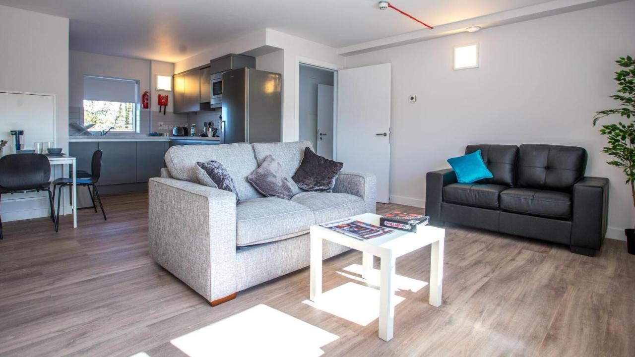 Swuite Dublin Apartment Bagian luar foto